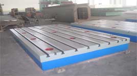 Cast iron surface plates